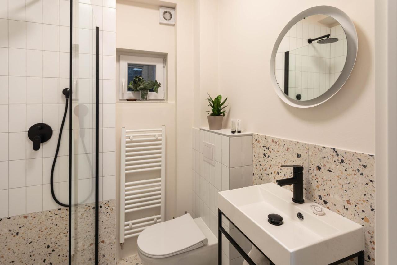 Design 1Bdr Apartment With Balcony Загреб Екстериор снимка